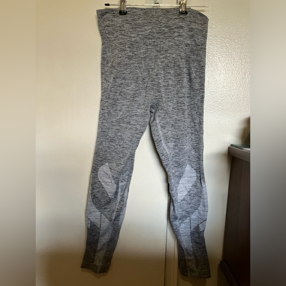 Gray High-Waisted Leggings with Mesh Panels
